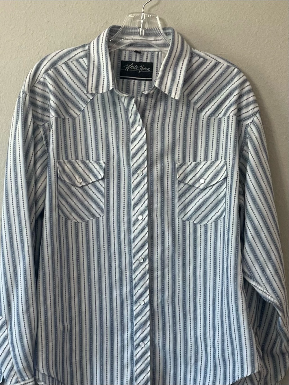 Vintage White Horse Western Shirt with Pearl Snap Buttons and western Yokes